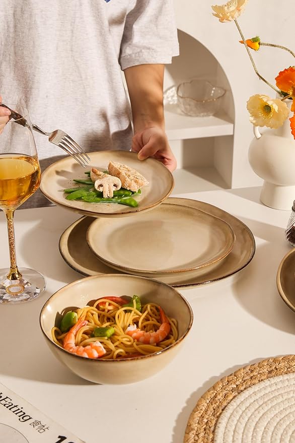 Decosignature 12-Piece Stoneware Dinnerware Set for 4 (Cream)
