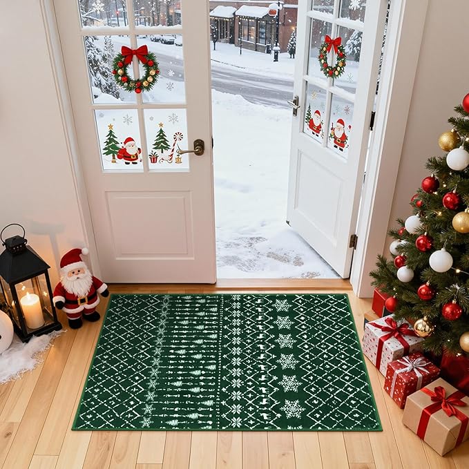 Lahome Christmas 2x3 Entryway Rug Non Slip Soft Small Winter Holiday Kitchen Rug Christmas Indoor Door Mat for Entrance Washable Xmas Low Pile Throw Rug for Bathroom Holiday Decor Green
