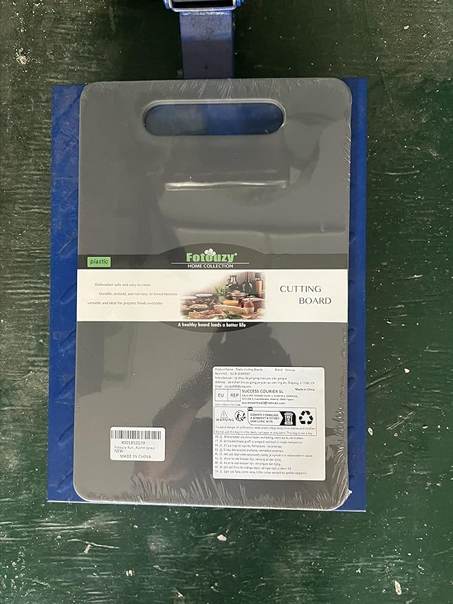 Fotouzy Plastic Utility Cutting Board with Handles, Food Safe PP Material, BPA Free, Dishwasher Safe, Thick Chopping Board, Large Size, Easy Grip Handle, for Kitchen (Gray), 15.5" X 10"