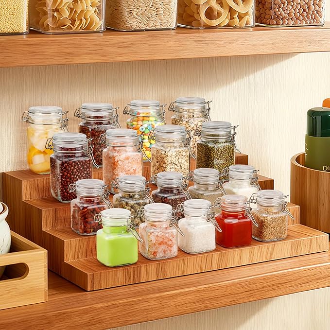 6 Pack Spice Jars, 4 oz Glass Containers with Airtight Lids, Small Herb Jars with Labels for Kitchen Storage