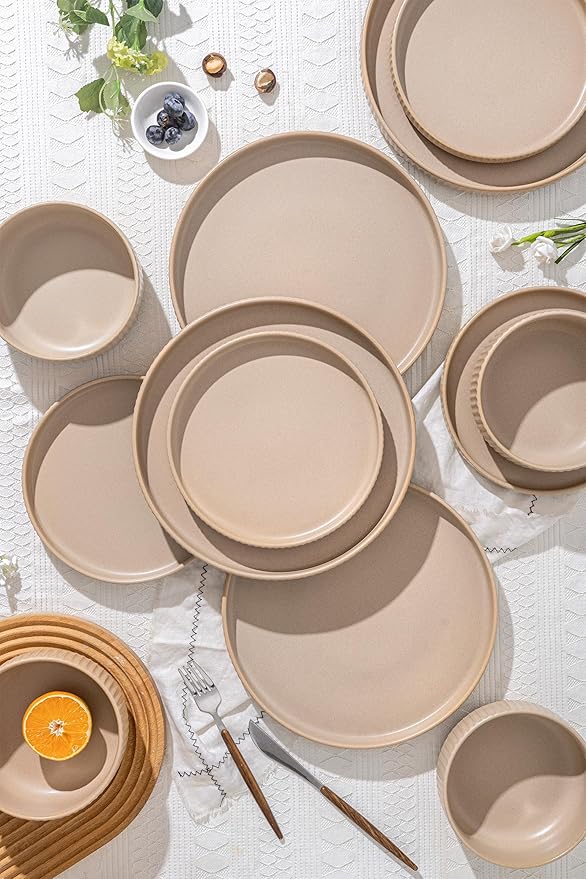 Natural Stoneware Dish Set,18 Piece Plates and Bowls Sets in Warm Beige – Dinnerware for 6 for Warmhearted Homes & Everyday Harmony