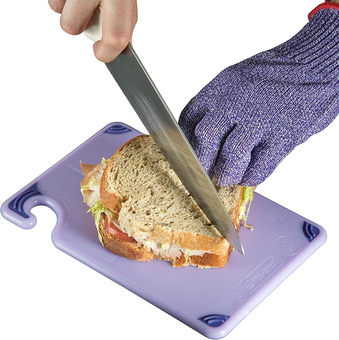 San Jamar Saf-T-Grip Plastic Cutting Board with Safety Hook, 6" x 9" x 0.375", Purple