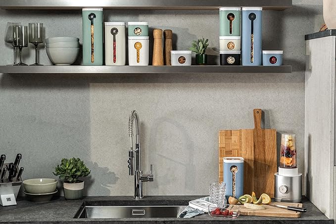 ZWILLING FRESH & SAVE CUBE Box, size L, modular & stackable container, airtight & vacuumable storage, dishwasher friendly, transparent