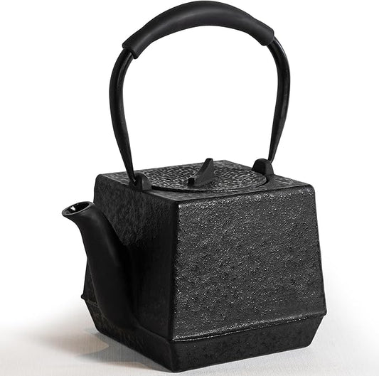 Cast iron Teapot, Tea Kettle for Stovetop Safe with Stainless Steel Infuser,Japanese Hand-made Square Tea Pot Coated with Enameled Interior for 27oz,780ml Black