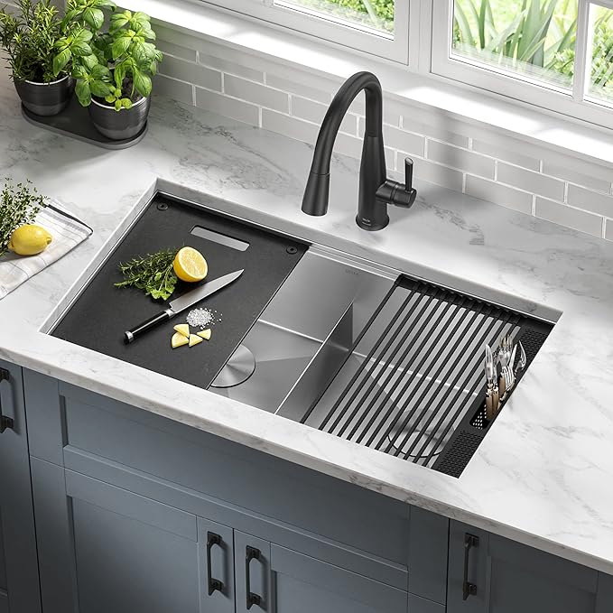 DELTA FAUCET Rivet 33-Inch Workstation Kitchen Sink Undermount 16 Gauge Stainless Steel 50/50 Double Bowl with WorkFlow Ledge and Chef’s Kit of 9 Accessories, 95B931-33D-SS