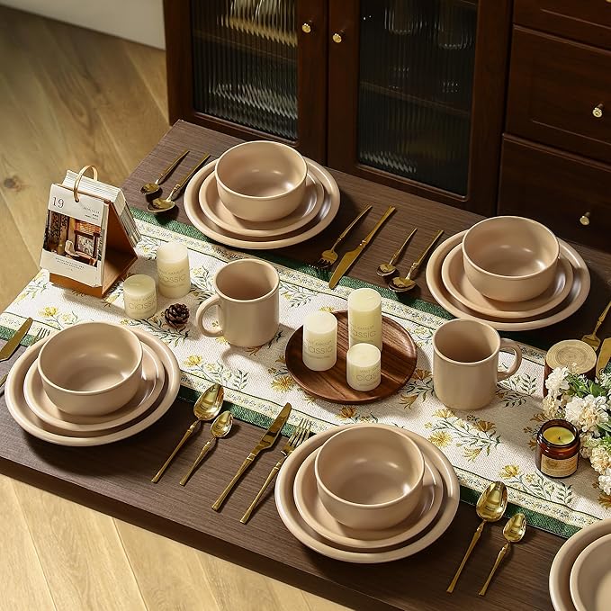 GZG 10.25-Inch Ceramic Dinner Plates Set of 4, Rustic Matte Glaze Terracotta Stoneware Plates for Main Course & Everyday Meals, Microwave & Dishwasher Safe(Warm Sand)