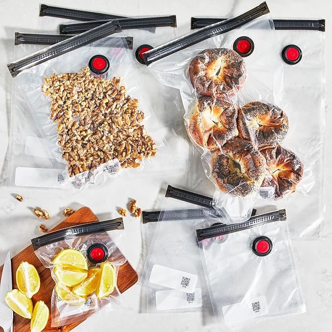 ZWILLING Fresh & Save 32pc Vacuum Starter Set, Vacuum Sealer Machine Set, Sous Vide Bags, Meal prep, Airtight Food Storage Containers Glass