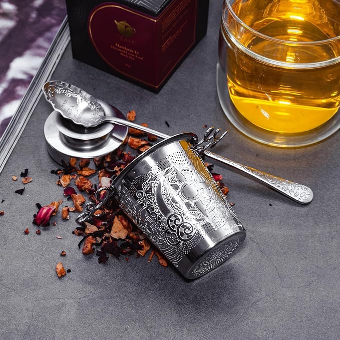 Luxury Tea Strainer Basket Gift Set - Gold Plated Infuser with Engraved Floral Motifs, Crystal Accent Chain for Loose Leaf Tea, Fine Mesh Filter & Ergonomic Handle