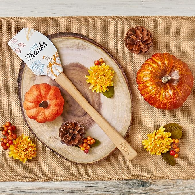 Tovolo Spatulart ‘Give Thanks’ Thanksgiving Silicone Spatula with Wood Handle – BPA Free, Heat-Resistant, Ideal for Baking, Mixing & Meal Prep