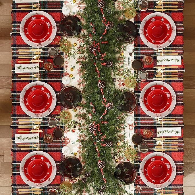 Ollieroo 4 Pieces Ceramic Christmas Cereal Bowls Set, 5.6 Inch White Red Snowflake Xmas Holiday Porcelain All Purpose Dessert Soup Bowls Set for Pasta, Rice, Salad, Microwave and Dishwasher Safe