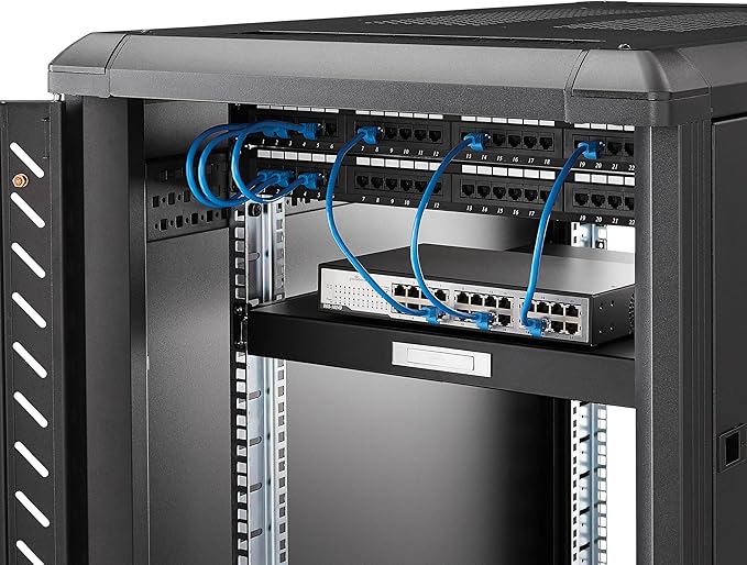 StarTech.com 1U Sliding Server Rack Mount Keyboard Shelf Tray, 55lbs (25Kg), 22in (55cm) Deep Steel Pull Out Drawer for Racks