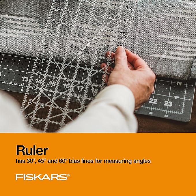 Fiskars Loop Set, Rotary Cutter with 45mm Steel Blade, Sewing Ruler for Precise Measures, Folding Cutting Mat for All Fabric Cutting Needs, Grey